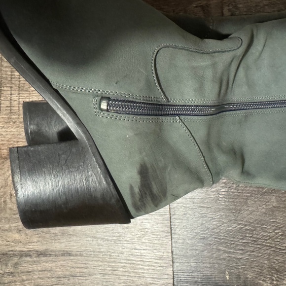 Gray Duo Boots in “Henrietta” size 6.5/wide calf - Picture 3 of 8